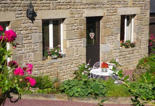 Le Petit Bois Normand Hotel in Brittany