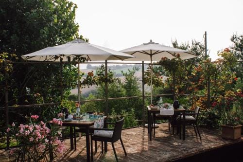 Casale Il Girasole Hotel in Marche