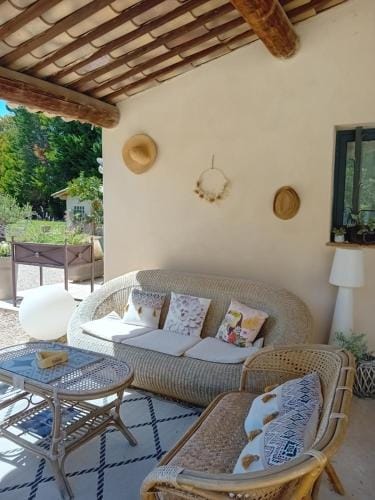 Le Mas Paolo Hotel in Le Thor