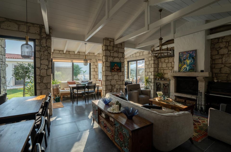 Sedirli Ev Inn in Alaçatı