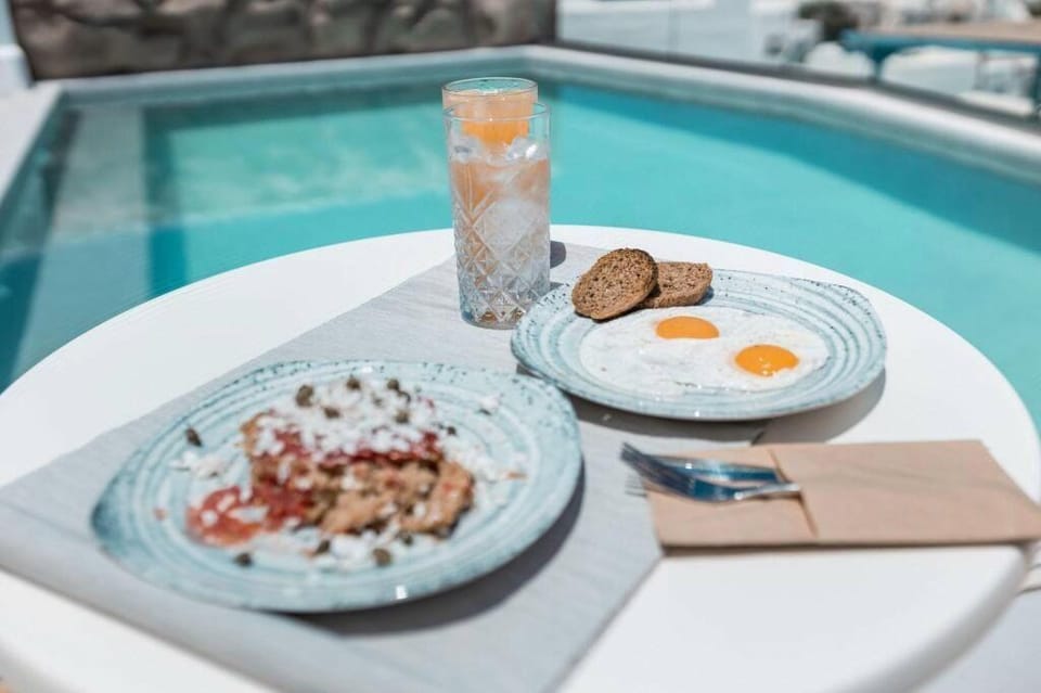 Bohemian Luxury Boutique Hotel, Adults Only Hotel in Naousa