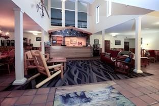 Comfort Inn & Suites Hotel in Livingston