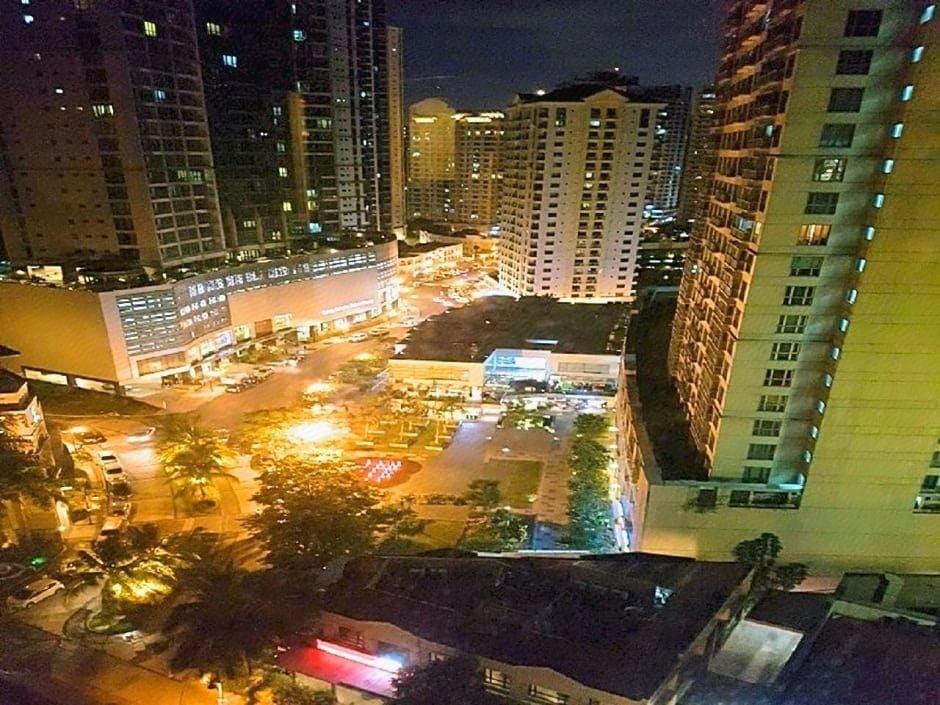Avant Apartments at the Fort Hotel in Makati