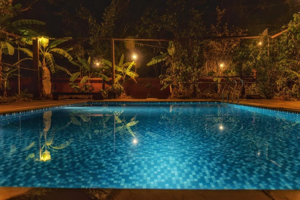 Monsoon Forest Bandhavgarh Hotel in India