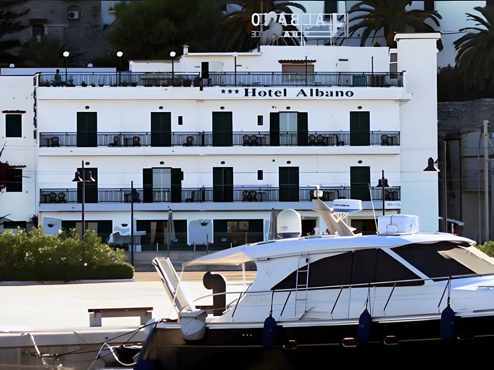 Albano Club Hotel Boutique Hotel in Rodi Garganico