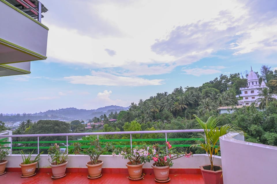 Kanchan's Nest  Hotel in India