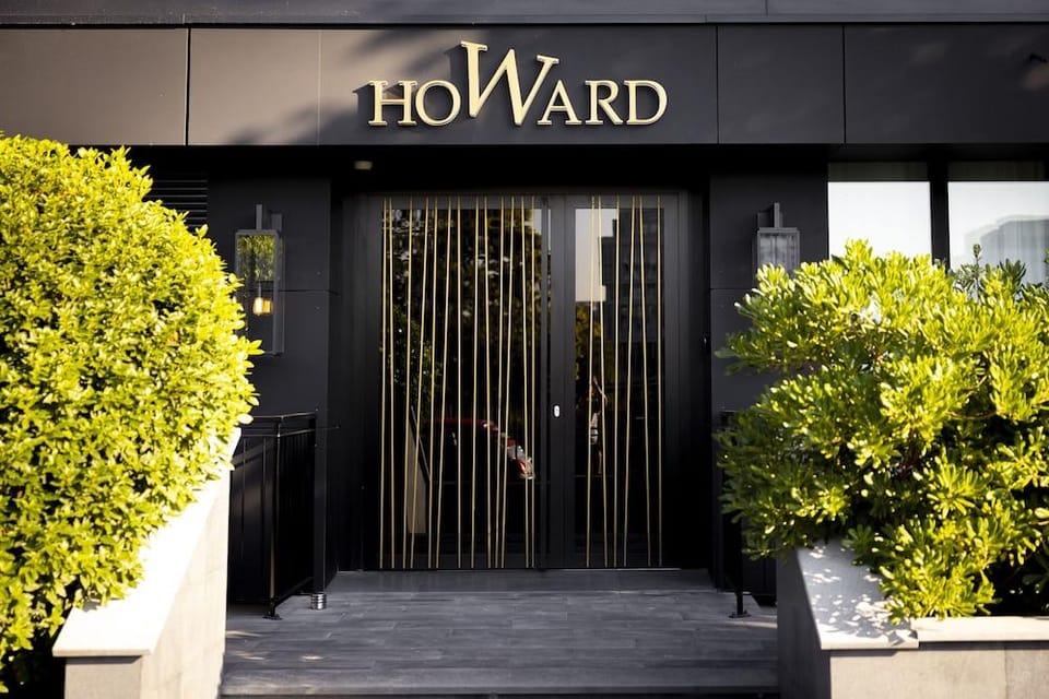 Howard sur Seine - Asnieres Paris La Defense Hotel in Île-de-France
