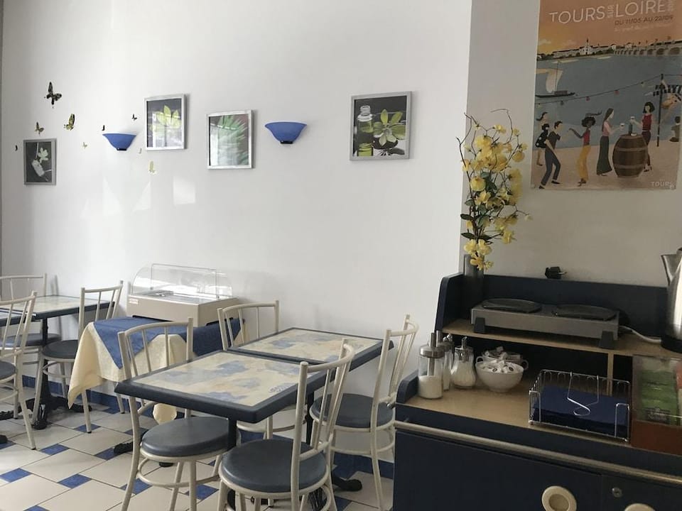 Hotel le Berthelot Hotel in Tours