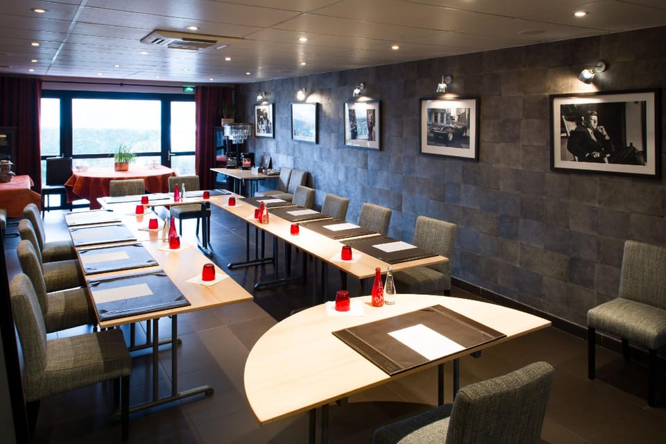 Hotel Acadie Eragny sur Oise Hotel in Pontoise