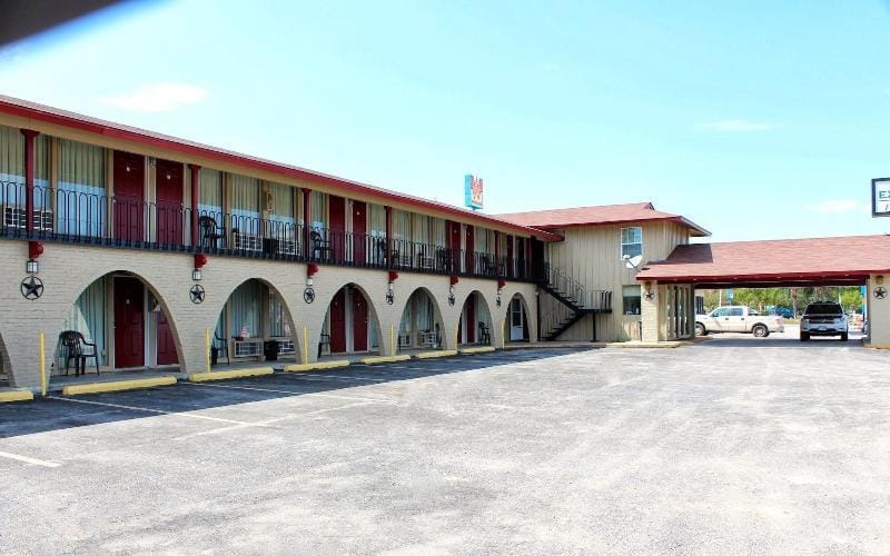 Executive Inn and Suites Hotel in Rio Grande