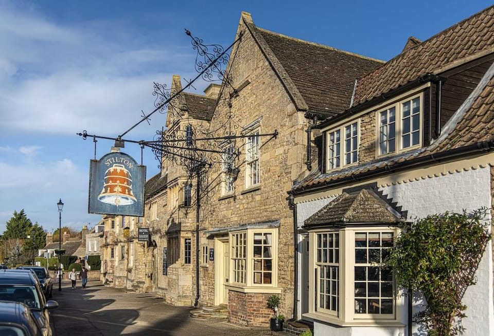 The Bell Inn Stilton Hotel in Huntingdonshire District