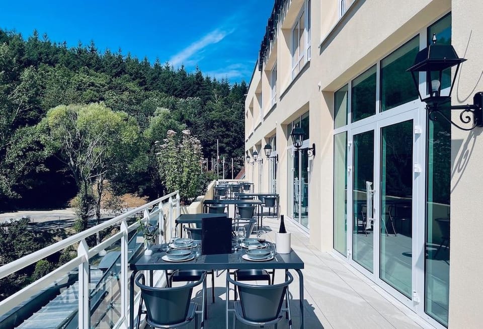 Htel Husseren Les Chateaux Hotel in Grand Est