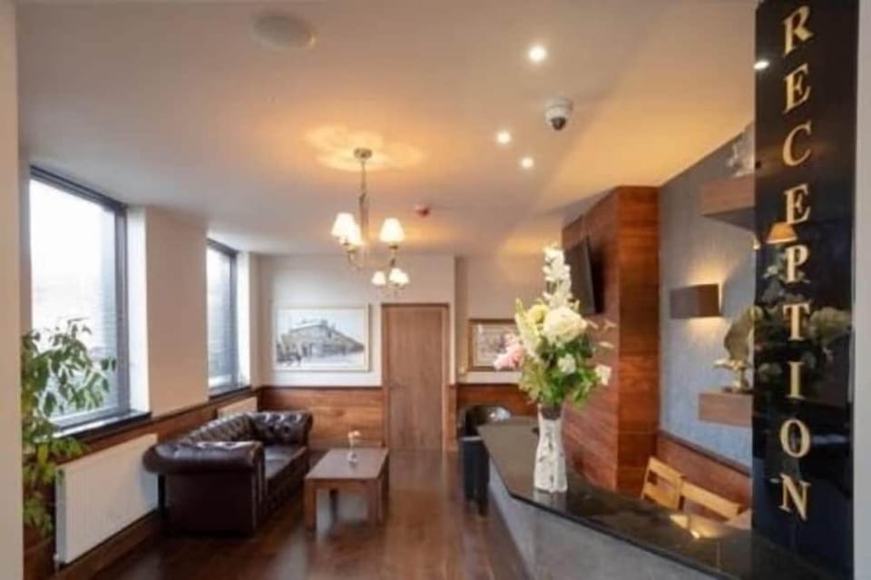 Eagle Hotel Hotel in Luton
