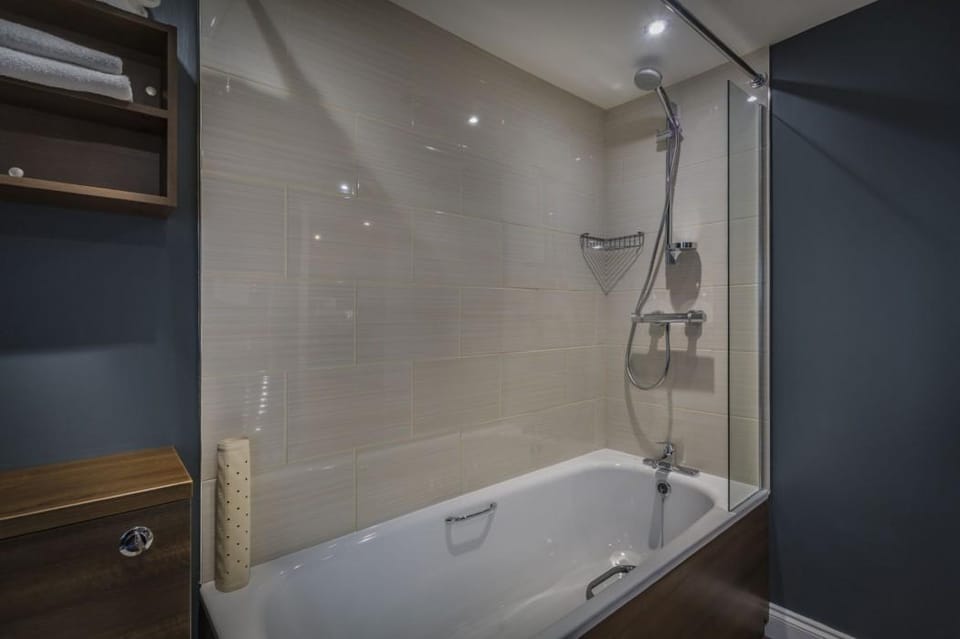 The Golden Lion Hotel, St Ives, Cambridgeshire Hotel in South Cambridgeshire District