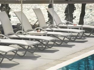 Poseidon Mansion Hotel in Oia