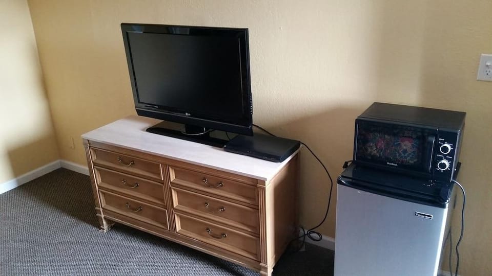 Economy Inn Antioch Hotel in San Francisco Bay Area