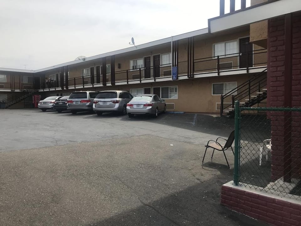 Economy Inn Antioch Hotel in San Francisco Bay Area