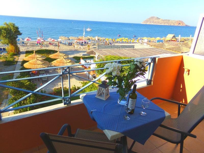 Katerina Seaside Studios Hotel in Platanias