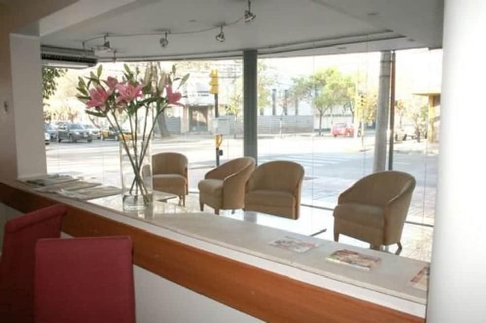 Urbana Suites Hotel in Mendoza