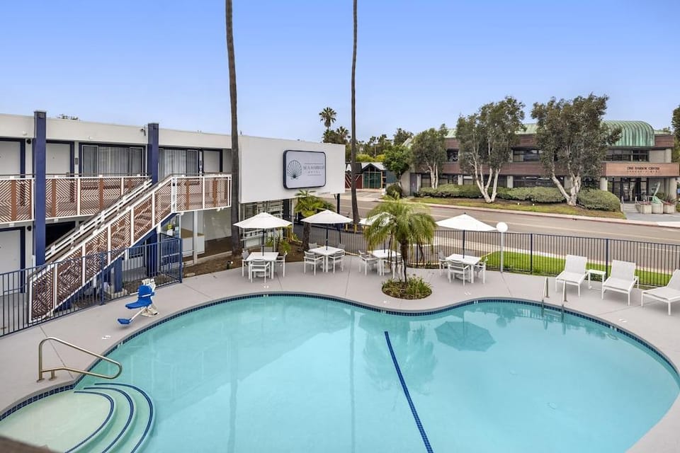 Sea Harbor Hotel Hotel in Point Loma