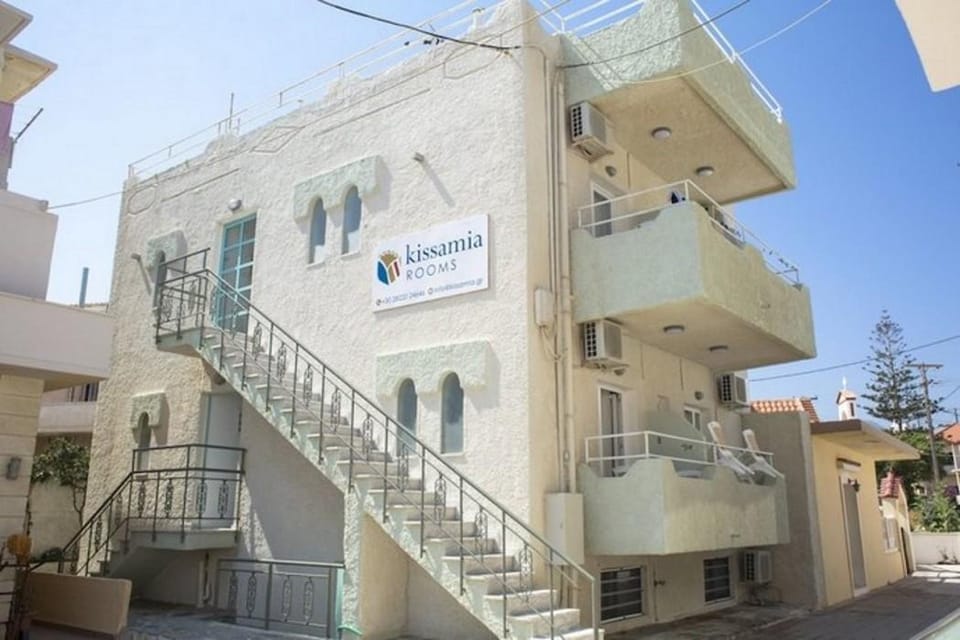 Kissamia Rooms - Next to Night Clubs Hotel in Kissamos