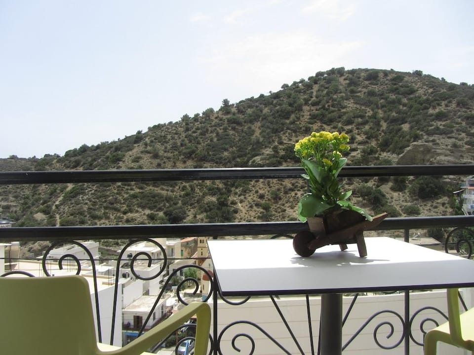 Petra Hotel Hotel in Crete