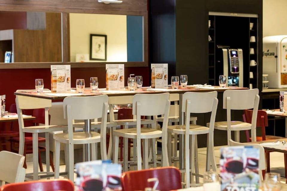 Campanile Paris Ouest - Clamart  Vlizy Hotel in Île-de-France