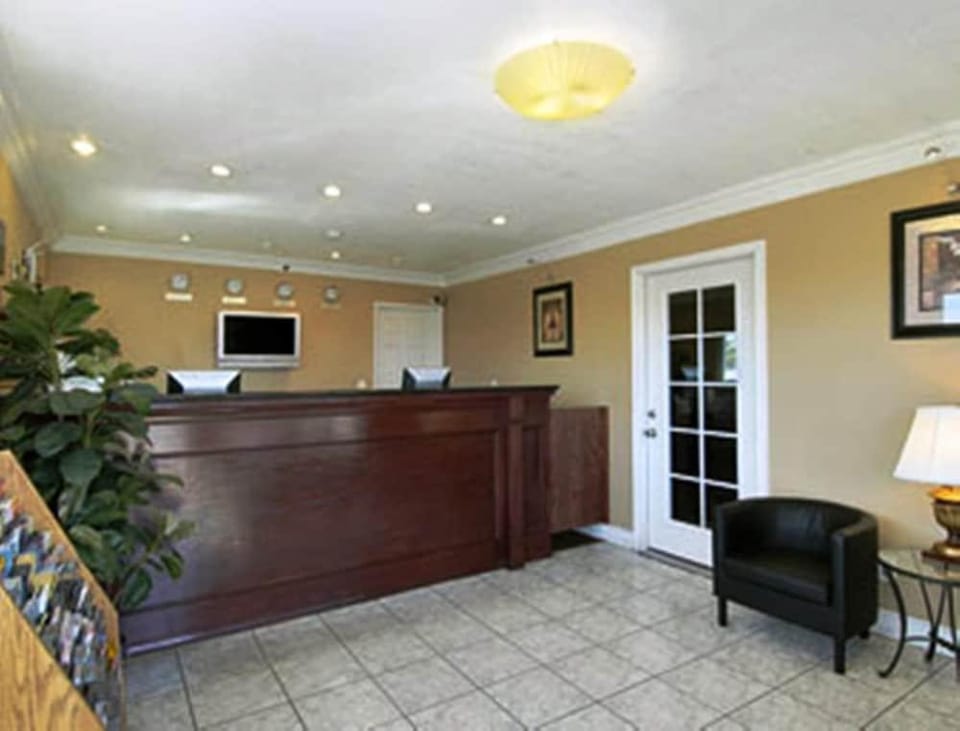 Park Avenue Inn and Suites Hotel in Victorville