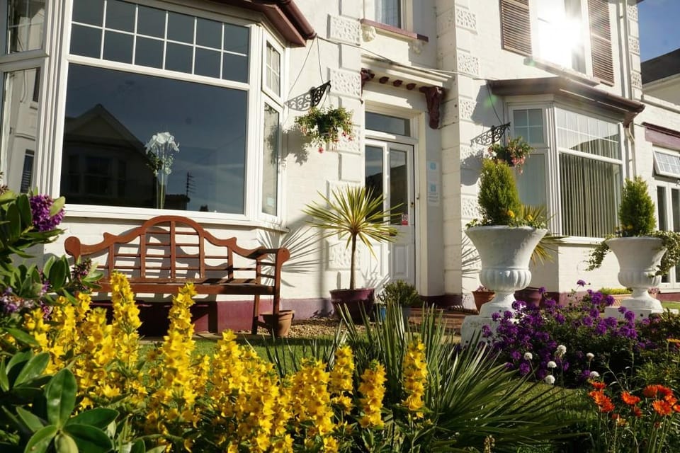 The Richmond Bed & Breakfast Hotel in Shanklin