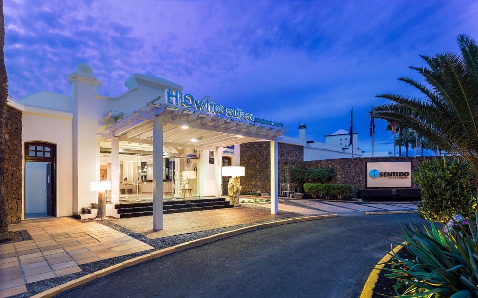 H10 White Suites Hotel in Playa Blanca