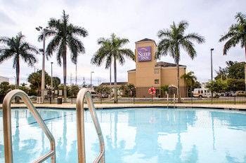 Sleep Inn Miami International Airport Hotel in Miami Springs