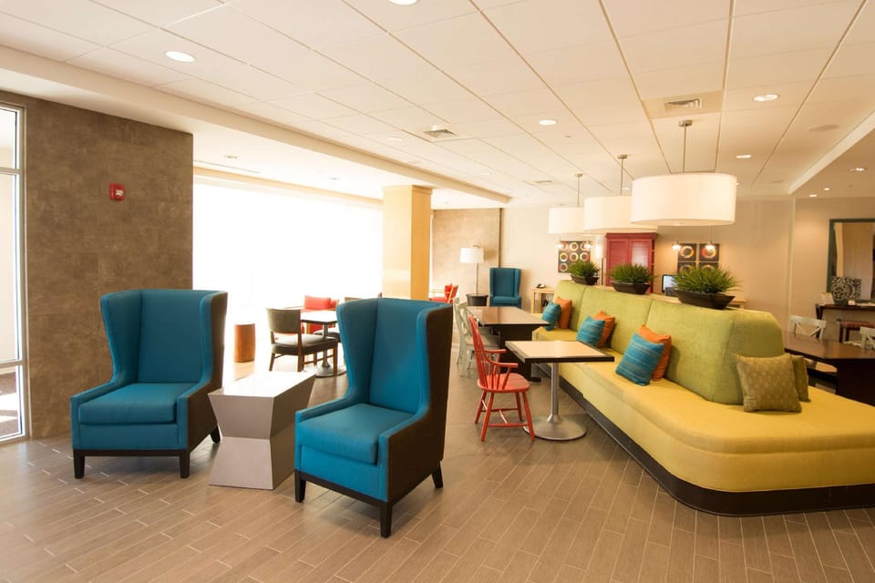 Home2 Suites Newnan Hotel in Newnan