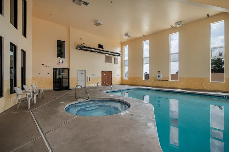 HillSide Inn Hotel in Pagosa Springs