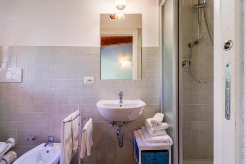 Bed & Breakfast Duchessa - 2 Private Rooms with Ensuite Bathrooms Hotel in Marche