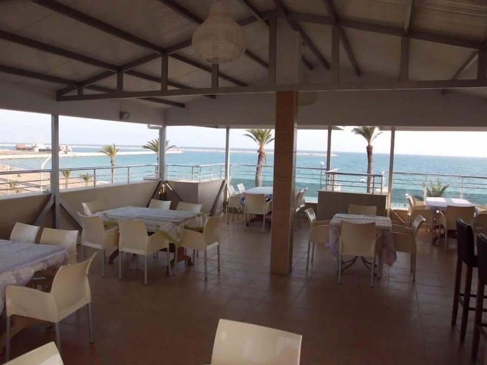 Zeus Hotel Hotel in Mersin