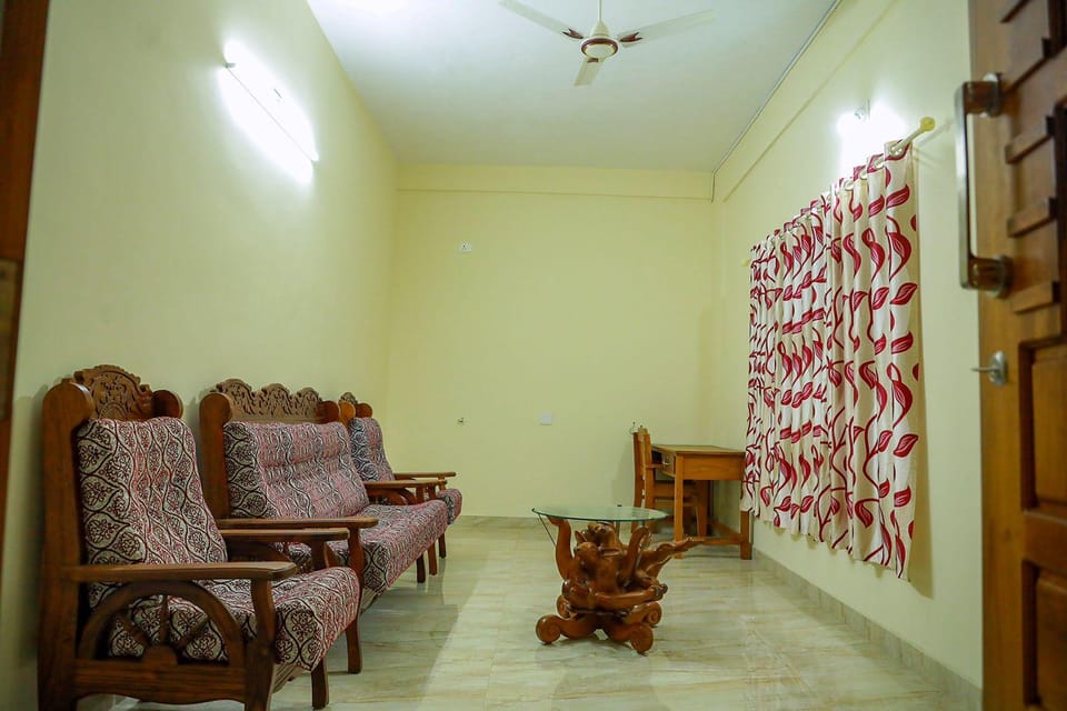 SPOT ON Silver Star Residency Hotel in Kerala