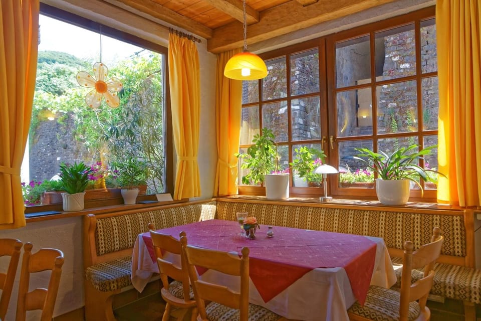 Moselstern Hotel Zum guten Onkel Hotel in Cochem-Zell