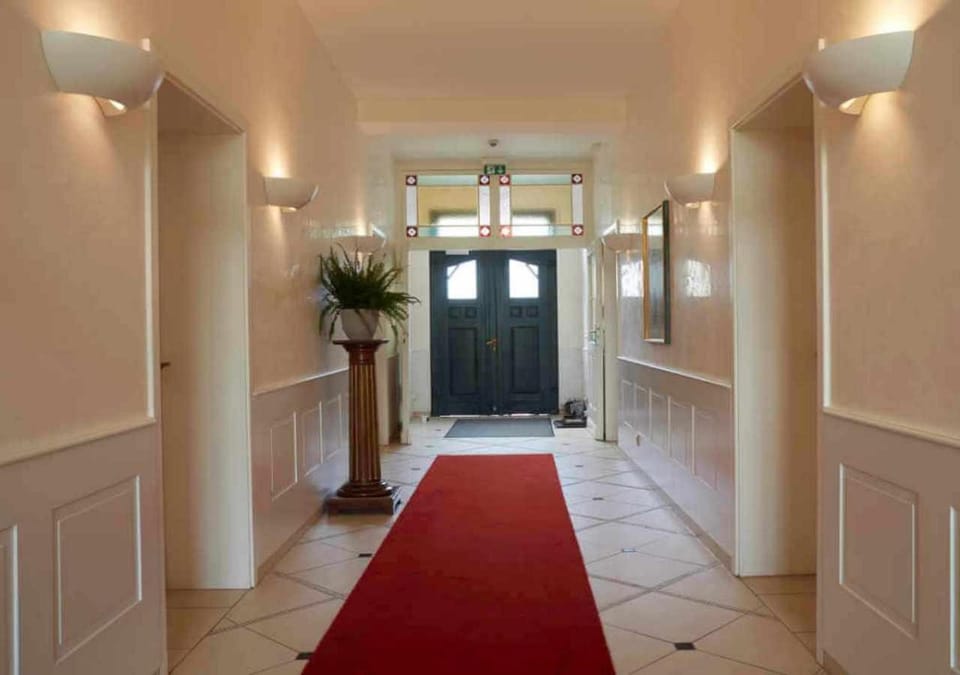 Hotel Snorrenburg GmbH Hotel in Rhineland-Palatinate