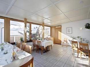 Ristorante Pizzeria Pension Taormina Hotel in Tyrol