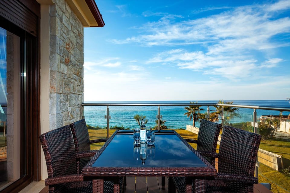 Belohorizonte Fine Accommodation Hotel in Halkidiki