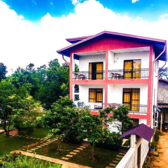 Organic Garden Resort Sigiriya Hotel in Dambulla