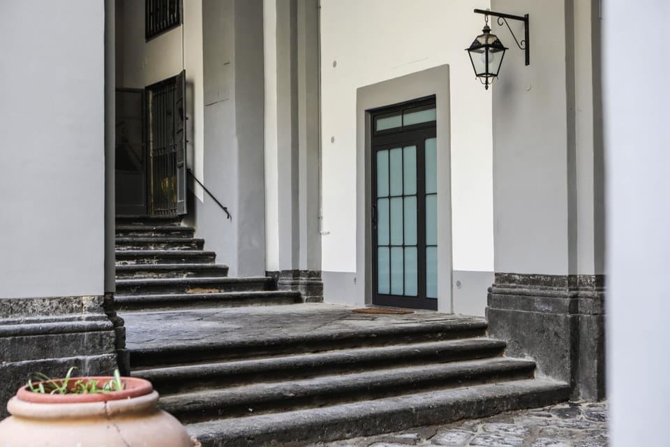 Il Loggiato by Wonderful Italy Hotel in Naples