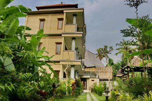 Mira Family Cottages Hotel in Ubud