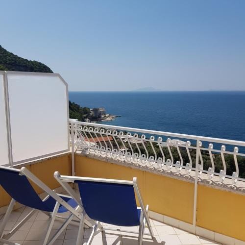 Hotel Lucia Hotel in Castellammare di Stabia
