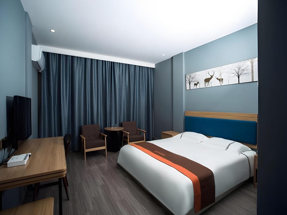 Guestroom