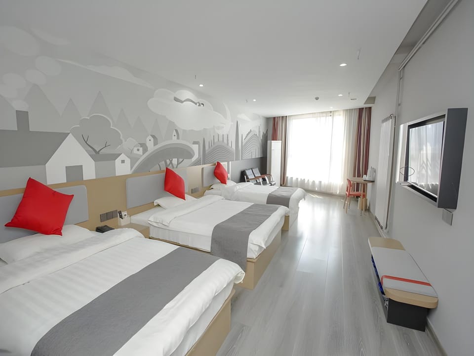 Thank Hotel Shandong Zaozhuang Tengzhou Jinghe Bridge Haishangmingyue Hotel in Jiangsu