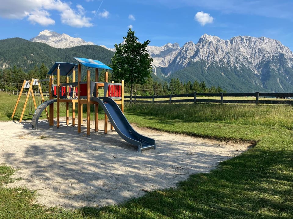 Jugendherberge Mittenwald Hostel in Mittenwald