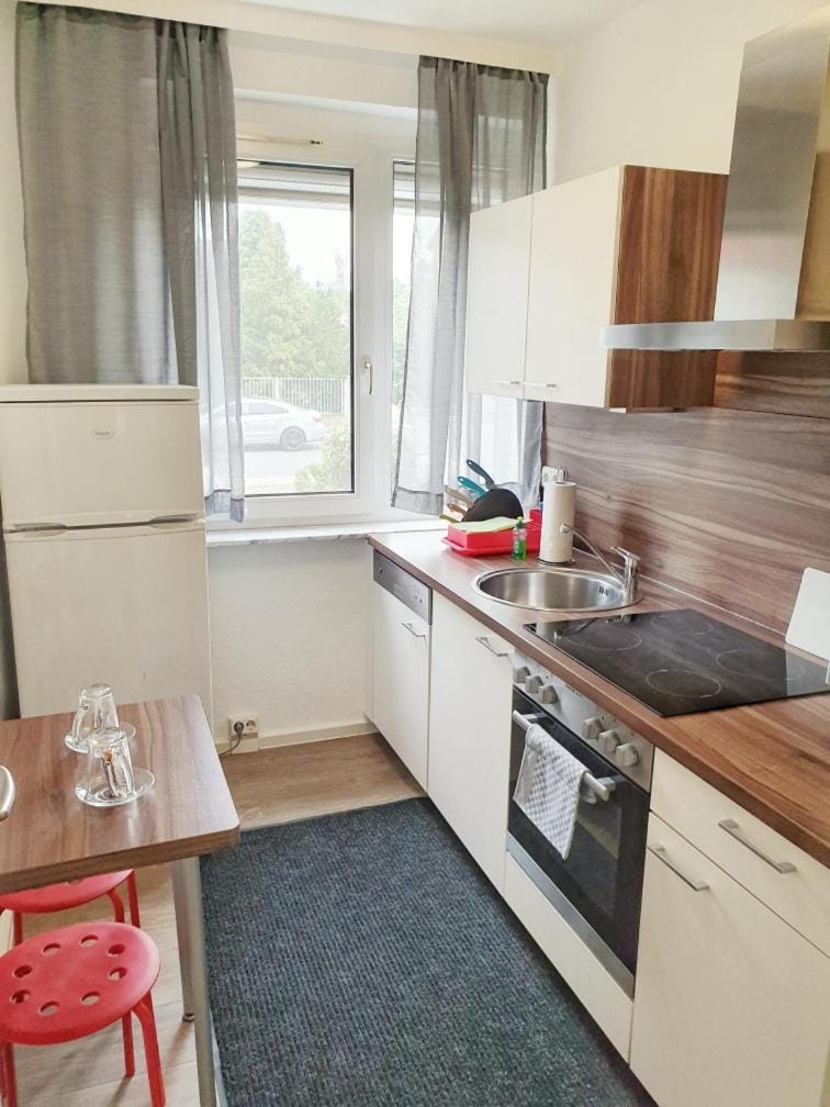 Komfort Ferienwohnungen Zwenkauer See Hotel in Thuringia, Germany