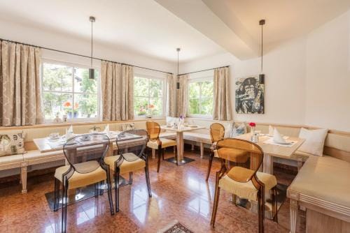 Hotel Christina Hotel in Seefeld