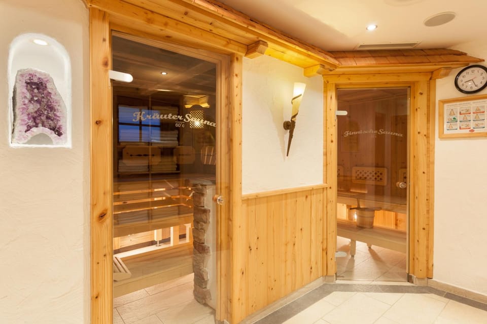 Hotel Augarten Hotel in Neustift im Stubaital
